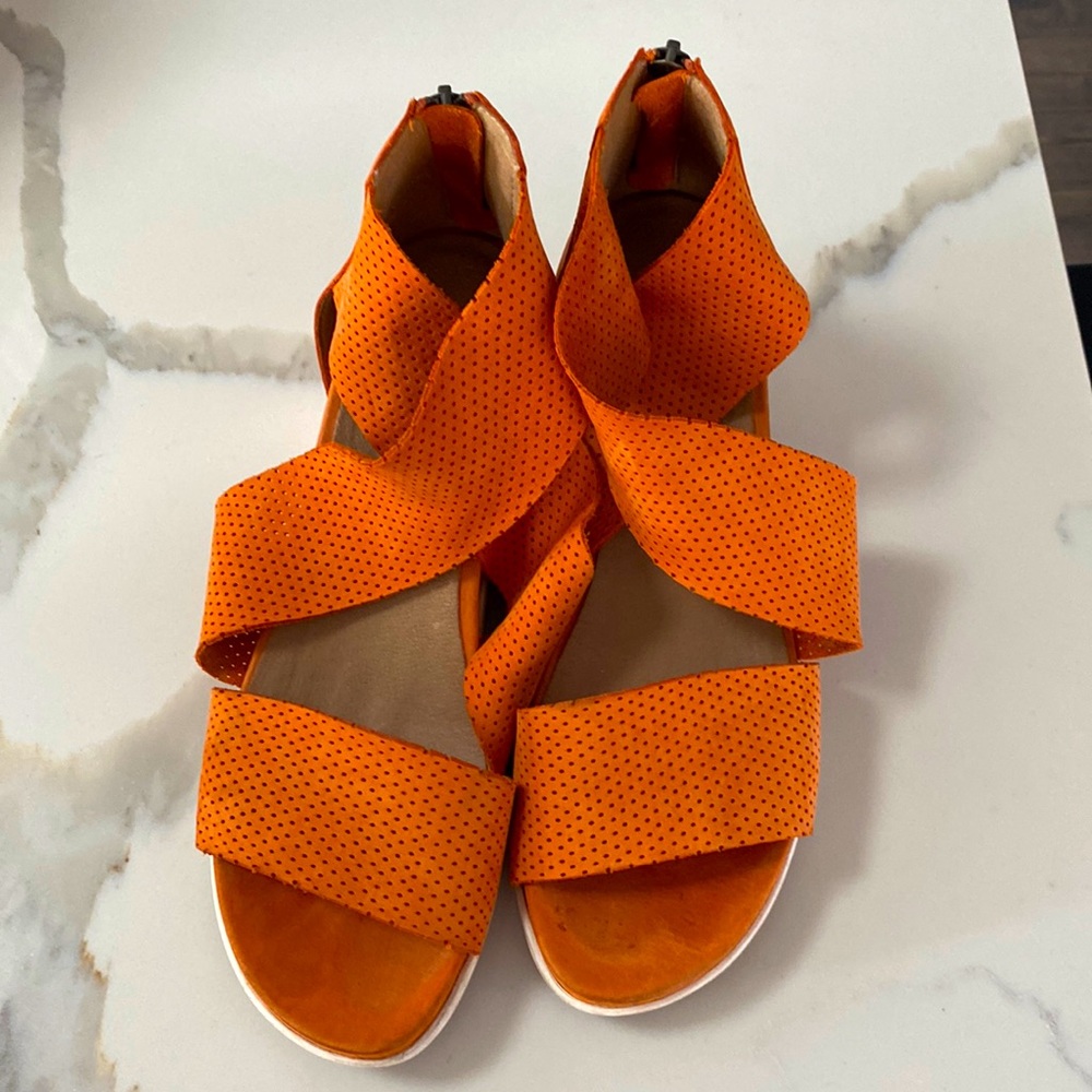 Eileen Fisher sport sandals